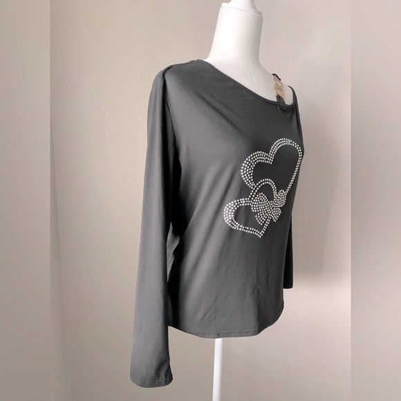 Black Long Sleeve Top with Heart Design - Picture 2 of 6